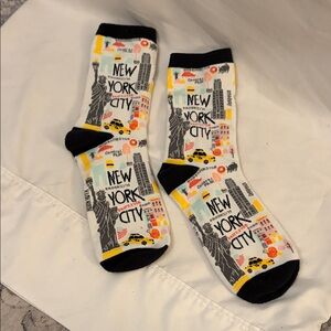 Robin Ruth New York City Graphic Crew Socks in White, Black, Yellow, Pink